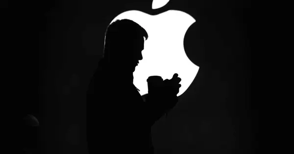 Brain 'stent' for iPhone: Apple might soon let users run their ...