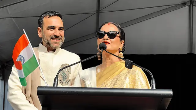 रेखा बनीं पंकज त्रिपाठी की टीचर, एक्टर बोले - 'हिंदी मीडियम का स्टूडेंट हूं'