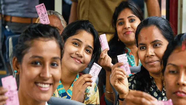 महिलाओं के लिए राहत, दिल्ली में 31 अगस्त तक बढ़ा 'Pink Ticket' का इस्तेमाल