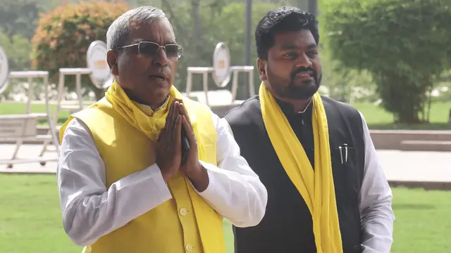 अखिलेश पर भड़के ओपी राजभर, बोले-'2027 नहीं, अगले जन्म में बनेगी सपा सरकार'