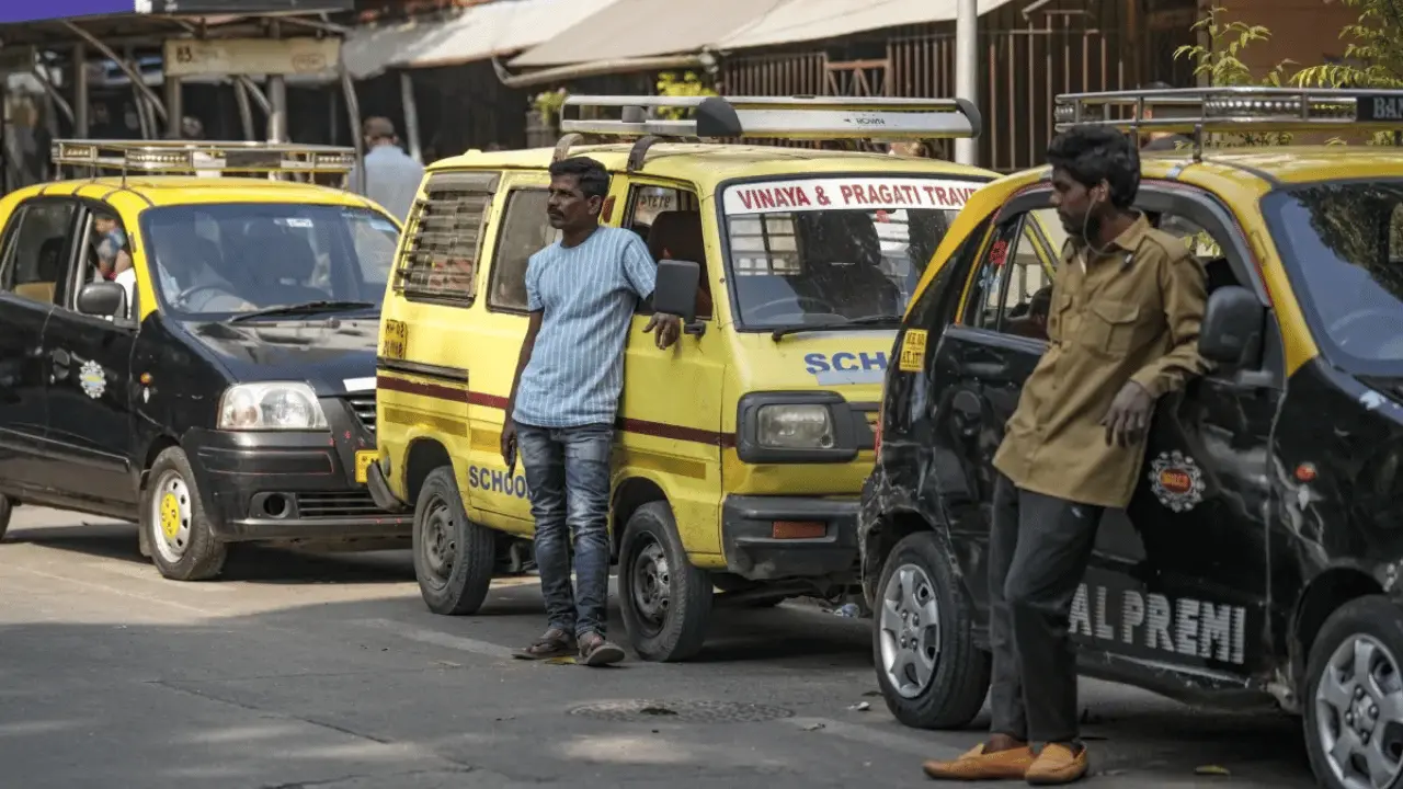 महाराष्ट्र में Auto-taxi ड्राइवरों के लिए मराठी जरुरी, नहीं तो रद्द होगा लाइसेंस