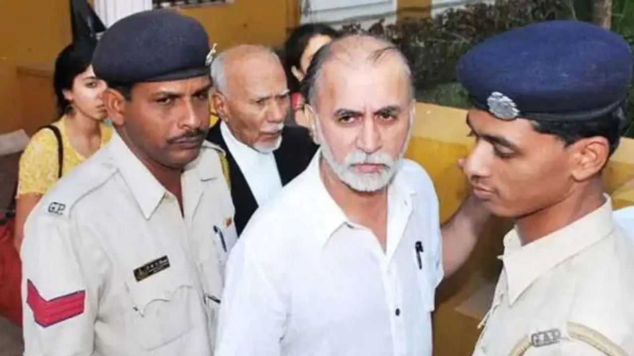 दुष्कर्म मामले में Tejpal की बढ़ी मुश्किलें, 2 हफ्ते में करना होगा सरेंडर