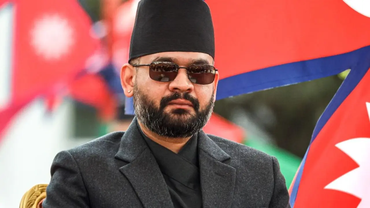 अब संसद में भी काला चश्मा पहन कर बैठेंगे नेपाल के PM Balen Shah