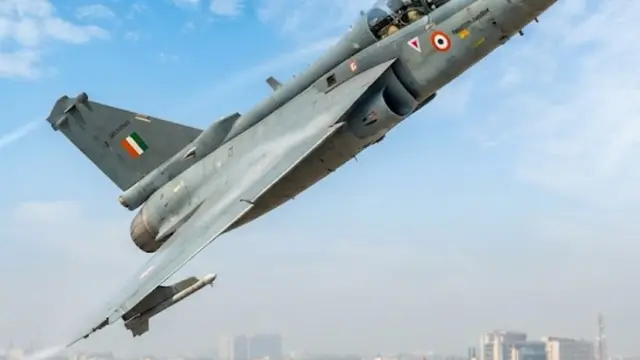 आसमान के बेताज बादशाह: जानिए दुनिया के 6 सबसे शक्तिशाली फाइटर जेट्स की लिस्ट 4