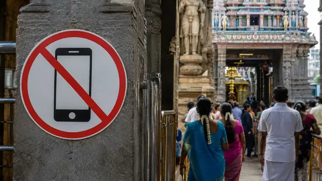 Tamil Nadu के 52 मंदिर में अब Smartphone बैन, सख्त नियम लागू