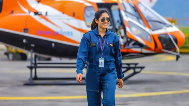 नेपाल की पहली महिला हेलिकॉप्टर कैप्टन Priya, 6 दिन में किए 100 Rescue Mission