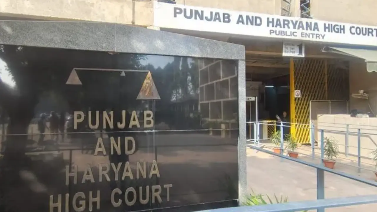 Punjab-Haryana हाईकोर्ट में 56 पदों पर भर्ती, 18 सितंबर तक सकेंगे आवेदन