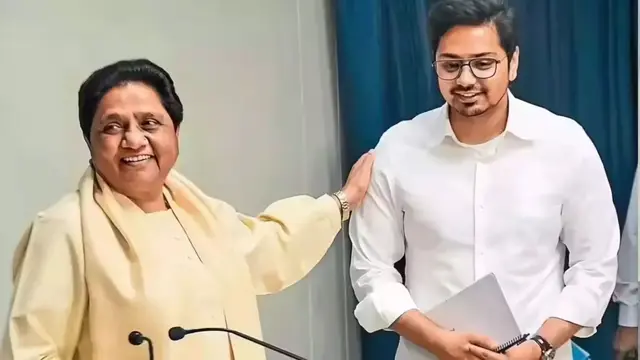 भतीजे आकाश आनंद पर भड़कीं मायावती, कहा - ‘अभी Mature नहीं...’