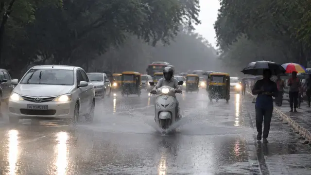Weather Update: Delhi-NCR समेत 15 राज्यों में भारी बारिश की संभावना, Alert जारी