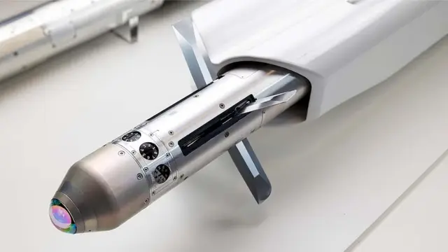 भारत में बनेगा पहला स्वदेशी 70-mm Rocket System, Thales और Kalyani में समझौता
