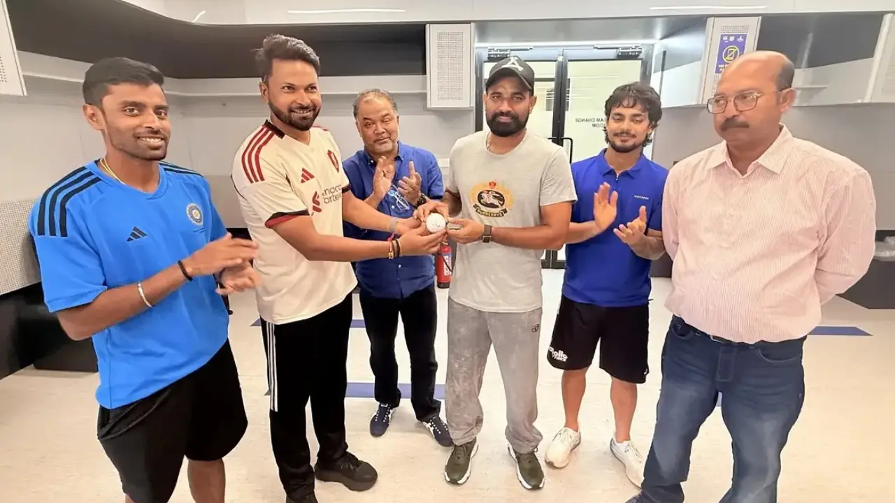Duleep Trophy Final: Shami खेलेंगे 100वां First Class मैच, CAB ने किया सम्मानित