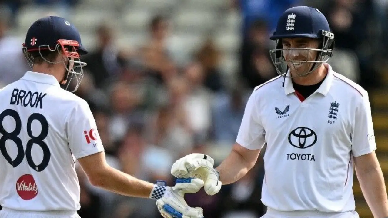 Eng vs Pak: 453 रन पर सिमटी इंग्लैंड की पारी, 5 बल्लेबाजों ने जड़े अर्धशतक