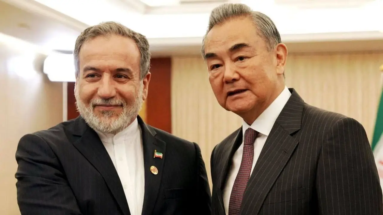 Iran-US तनाव कम कराने की कोशिश में चीन जाएंगे ईरान के विदेश मंत्री