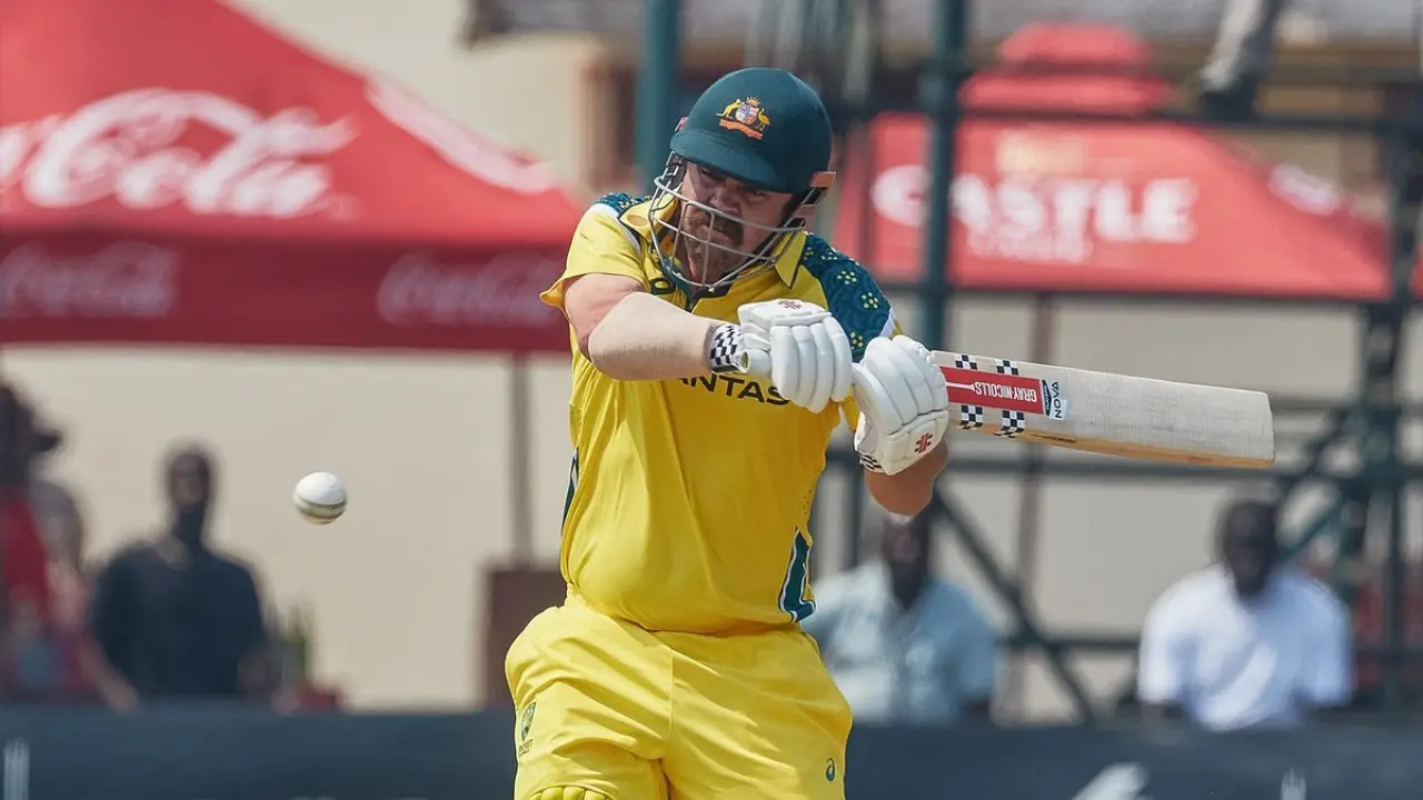 Travis Head का शतक, Zimbabwe के खिलाफ Australia ने बनाया ODI का सबसे बड़ा स्कोर