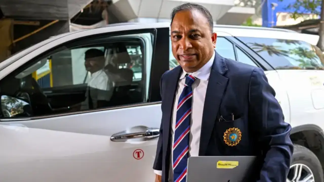 Asia Cup की दोनों ट्रॉफियां जल्द पहुंचेंगी BCCI ऑफिस, सचिव Saikia ने दिया भरोसा