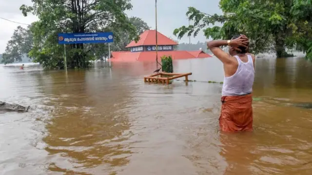 Kerala में बारिश से मरने वालों की संख्या हुई 9, CM V.D. Satheesa ने किया दौरा