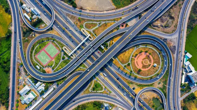 NHAI की नई गाइडलाइन, 4 और 6 Lane National Highways के डिजाइन में बदलाव