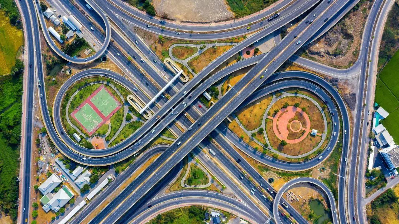 NHAI की नई गाइडलाइन, 4 और 6 Lane National Highways के डिजाइन में बदलाव
