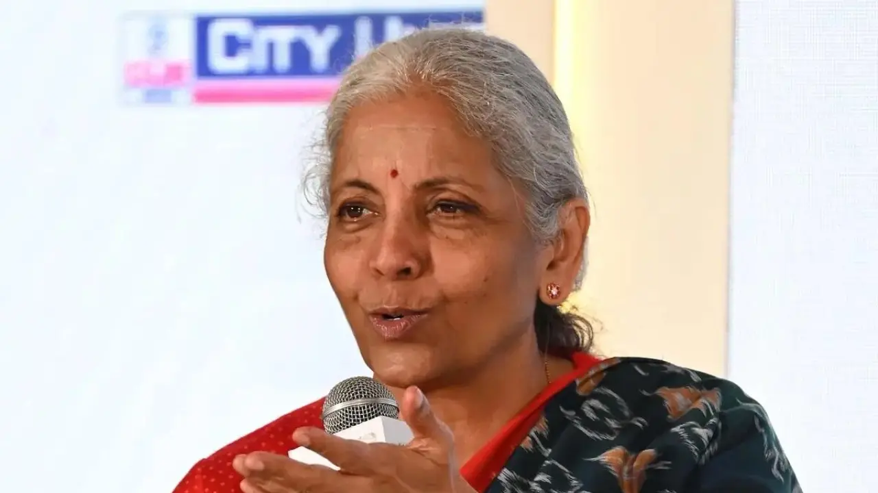 रूस से तेल खरीद पर भारत क्यों नहीं बदलेगा फैसला? निर्मला सीतारमण ने दिया जवाब