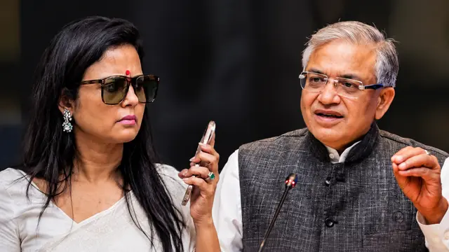 Mahua Moitra ने CEC Gyanesh Kumar के खिलाफ पुलिस में दी शिकायत, लगाए गंभीर आरोप