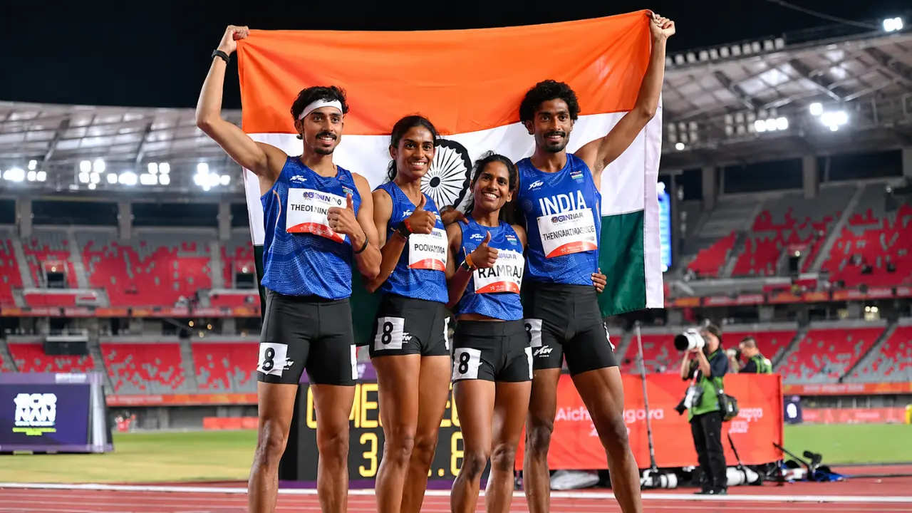 India ने जीते दो Medals, 4×400m Relay में Silver और Seema को मिला Bronze मेडल