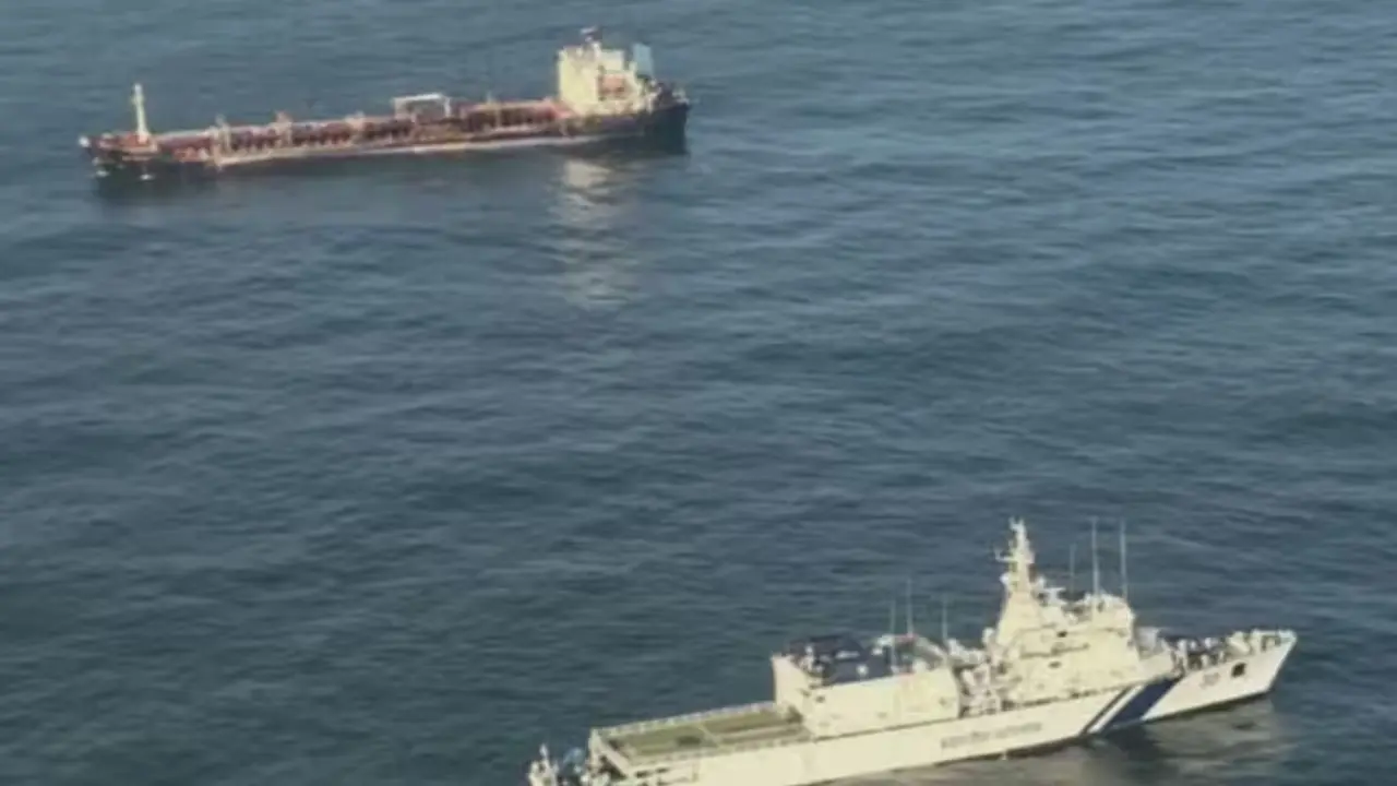 ओडिशा तट के पास बड़ा हादसा टला, Indian Coast Guard ने बचाया विदेशी टैंकर