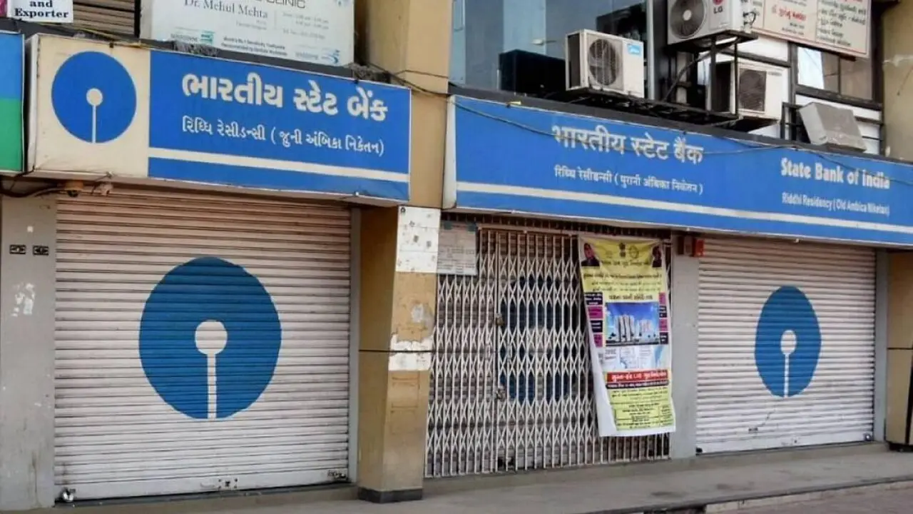 October Bank Holidays 2026: 16 दिन बंद रहेंगी बैंक शाखाएं, देखें पूरी लिस्ट