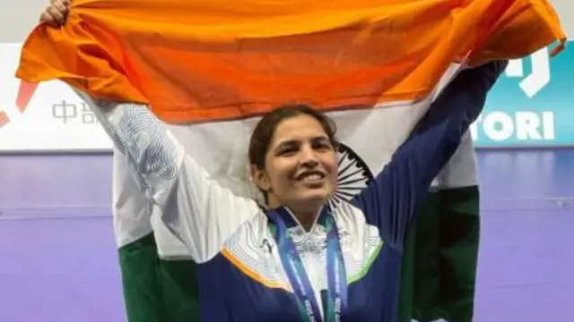 गोल्ड जीतने वाली Neeru Dhanda बनीं Asian Games क्लोजिंग सेरेमनी की Flag-Bearer