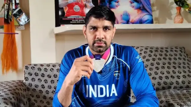 Bronze जीतने वाले Boxer Narendra Berwal को, Indian Army ने दी बधाई