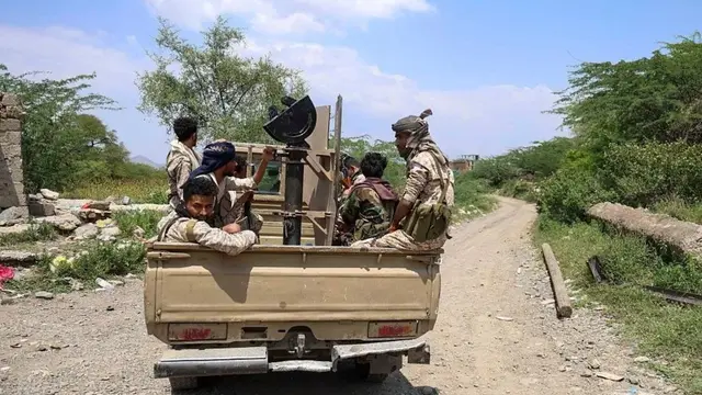 Yemen के ताइज में हूती ने बढ़ाया कब्जा, सरकार ने बड़े सैन्य अभियान का किया ऐलान
