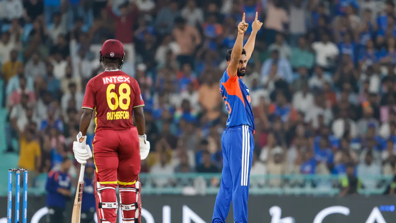 West Indies 171 रन पर ऑलआउट, Debut पर Naman Dhir ने झटके 3 विकेट