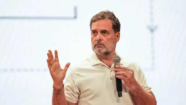 ‘100 FIR भी हो जाएं तो नहीं डरूंगा’, Rahul Gandhi का सरकार पर तीखा हमला