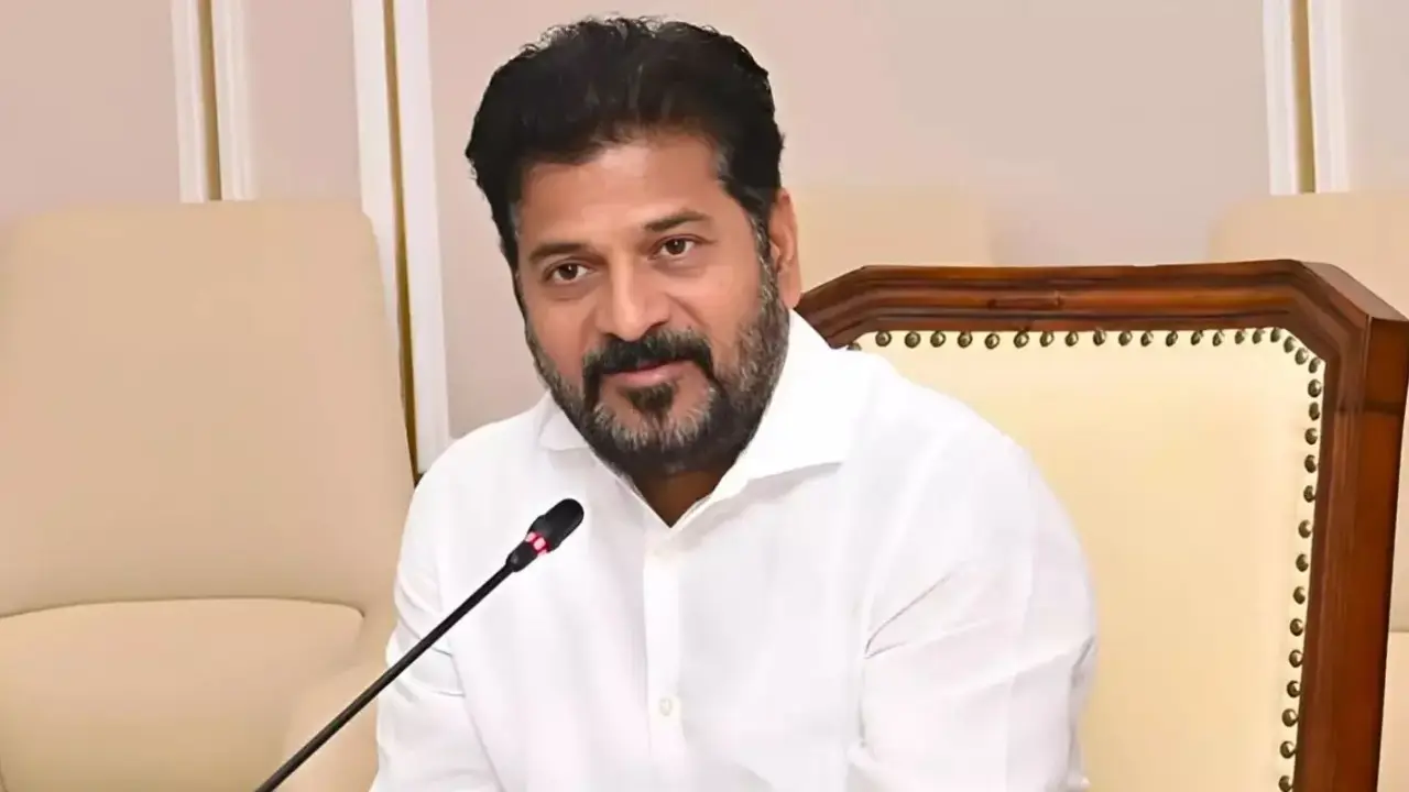 ‘SIR वापस लो, वरना कुर्सी छोड़नी पड़ेगी’ Revanth Reddy ने PM Modi पर साधा निशाना