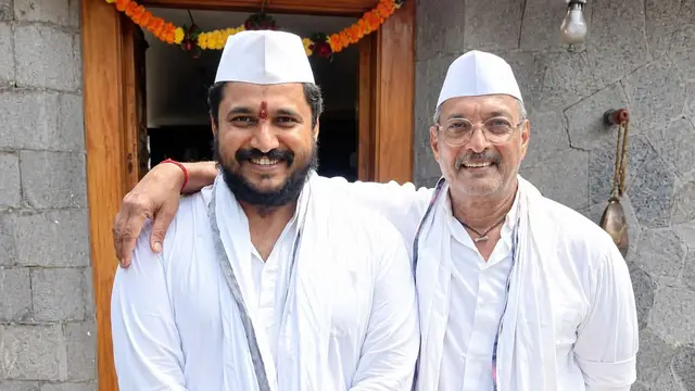 Nana Patekar के निधन पर बेटे Malhar बोले- अपने काम से हमेशा अमर रहेंगे पिता
