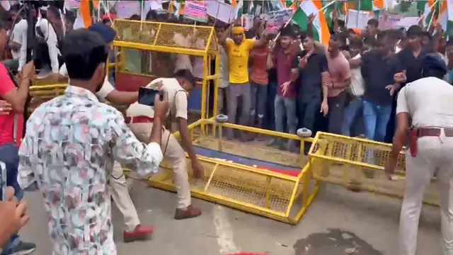 पुलिस ड्राइवर भर्ती को लेकर पटना में हंगामा, अभ्यर्थियों CM आवास तक निकाला मार्च