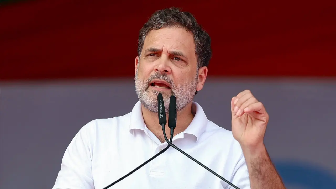 Tamil Nadu में Rahul Gandhi का PM मोदी पर निशाना, बोले- संस्कृति नहीं छूने देंगे