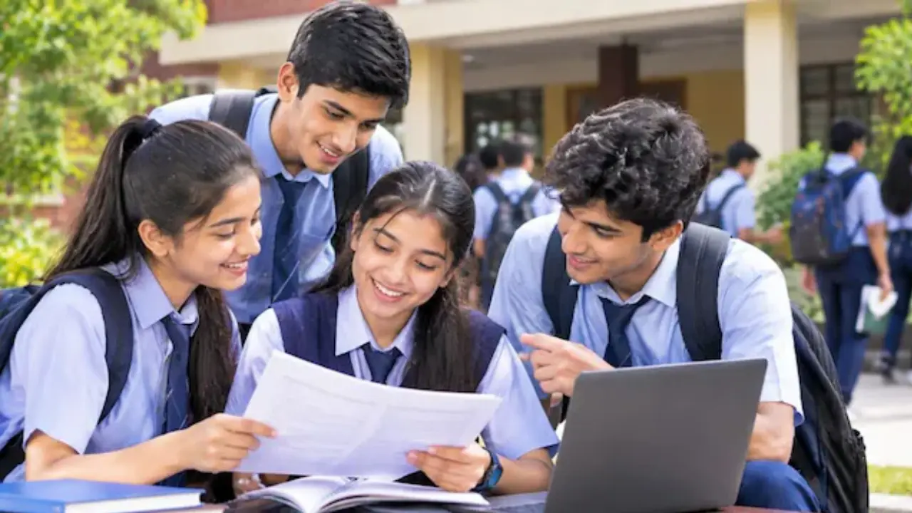 UP Board की परीक्षाएं 5 फरवरी से शुरू, 24 फरवरी तक चलेंगी