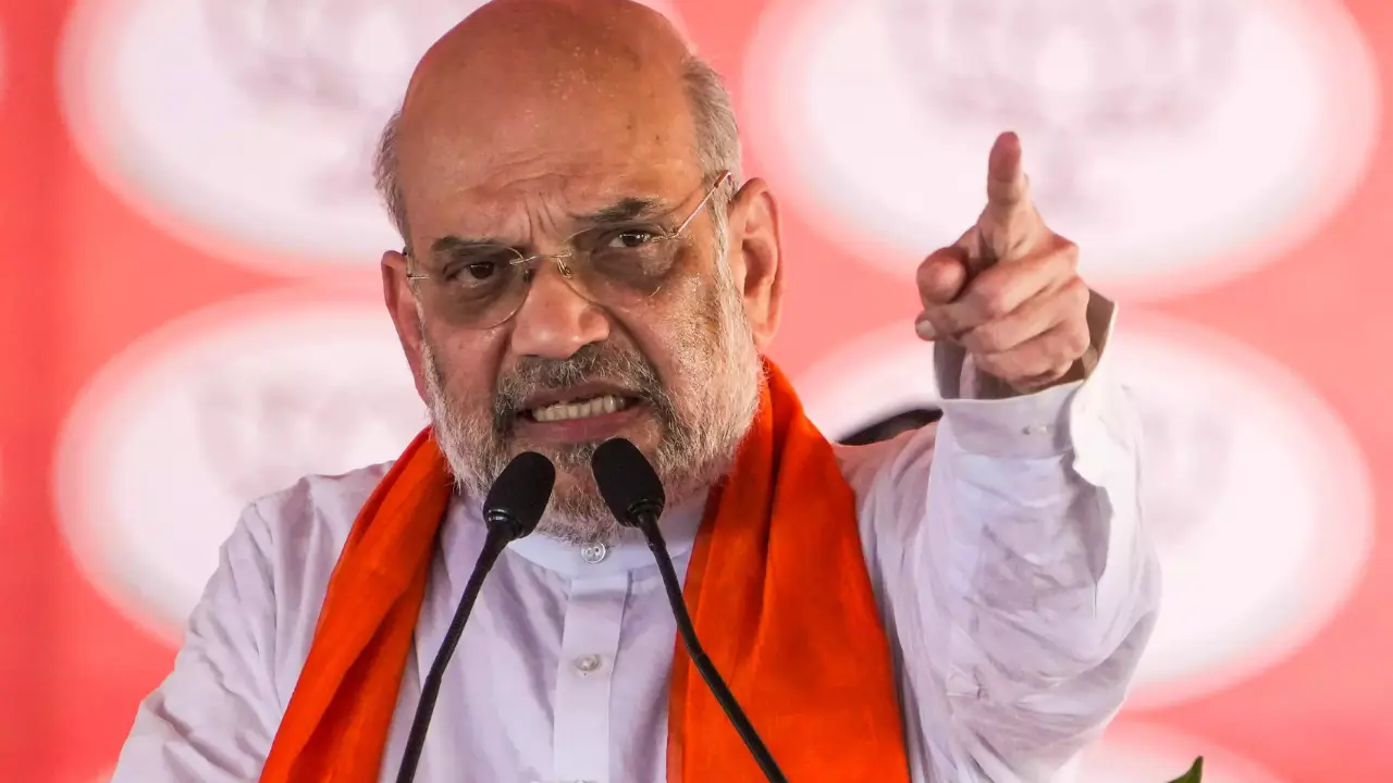 ‘कांग्रेस 41 साल से गुजरात नहीं जीती’, Amit Shah ने Rahul Gandhi पर उठाए सवाल
