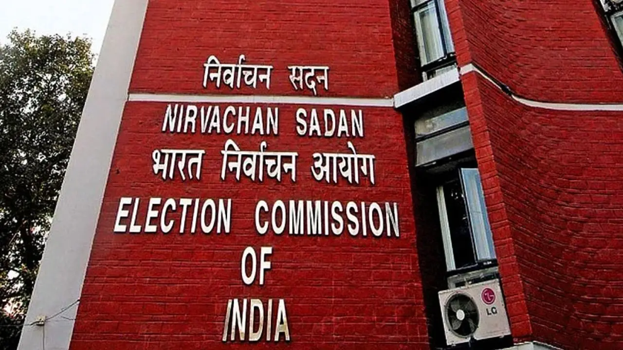 17 राज्यों में वोटर लिस्ट अपडेट करेगा चुनाव आयोग, 1 जनवरी 2027 होगी कटऑफ तारीख