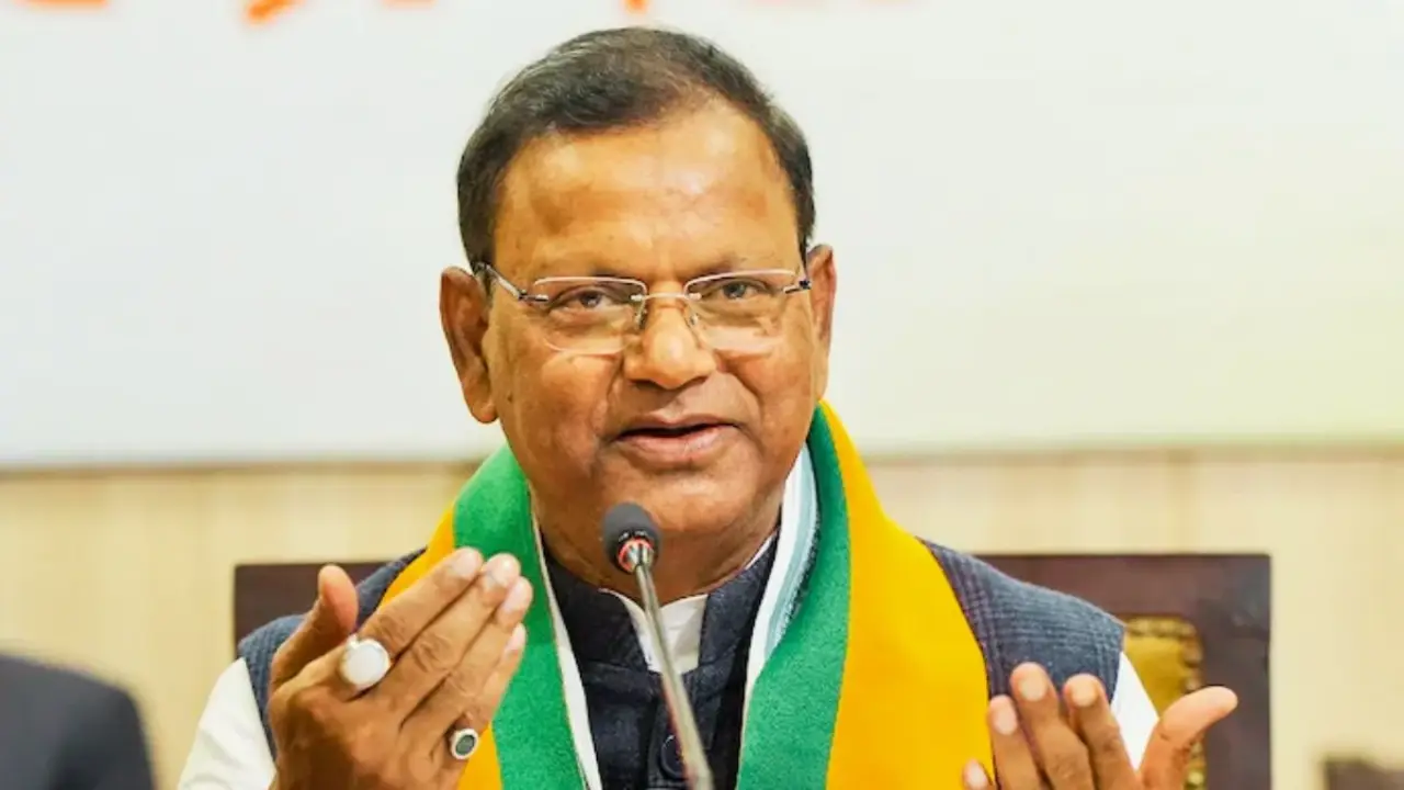 ‘EC पर भरोसा नहीं तो इस्तीफा दें’, UP BJP अध्यक्ष ने विपक्ष को दिया चैलेंज