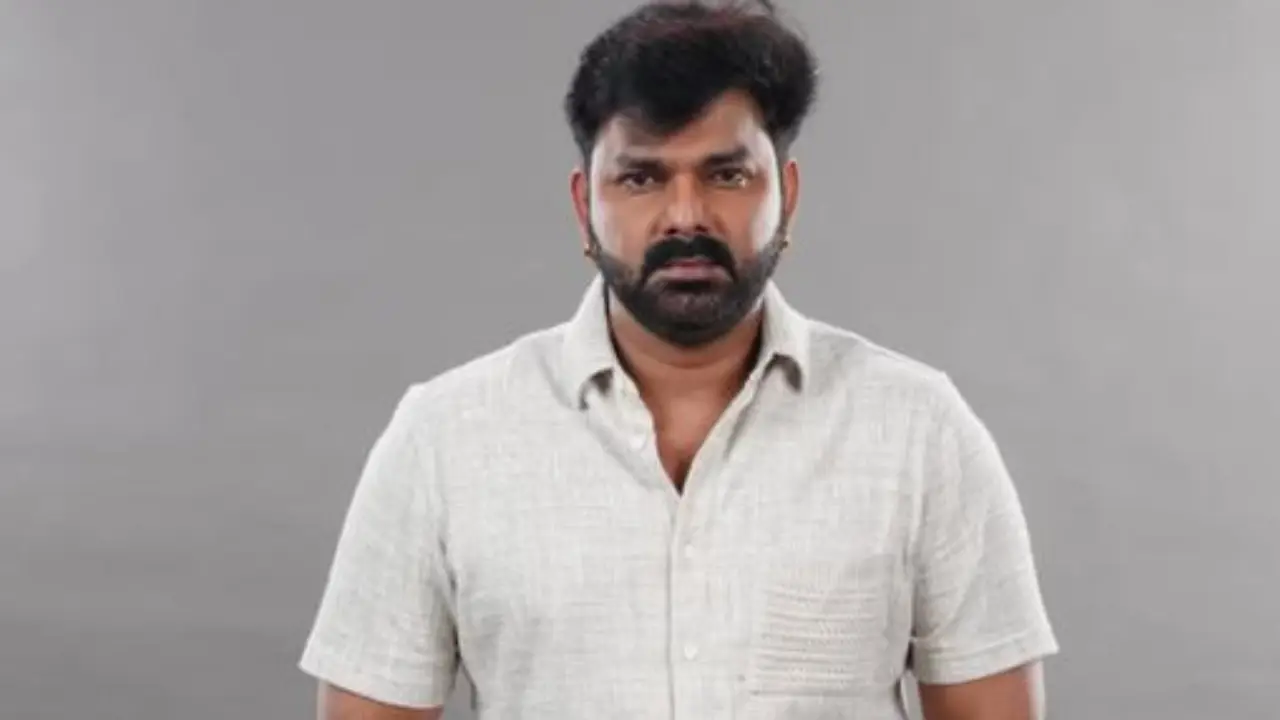 Pawan Singh फिर कोर्ट में नहीं हुए हाजिर, ₹3 हजार का लगा जुर्माना