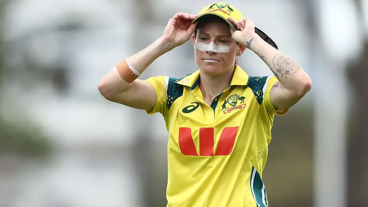 ऑस्ट्रेलियाई क्रिकेटर Megan Schutt पर लगा 2 मैचों का बैन, जानें क्या है वजह