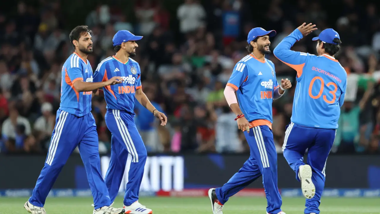 Glenn Phillips का धमाका, New Zealand ने India को दिया 181 रन का लक्ष्य
