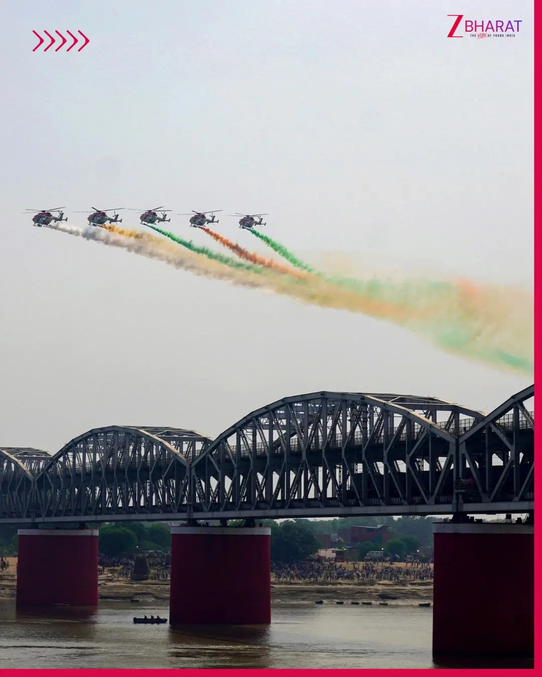 Varanasi Air Show में Sarang Team का शानदार प्रदर्शन, गंगा के ऊपर दिखाए करतब 5