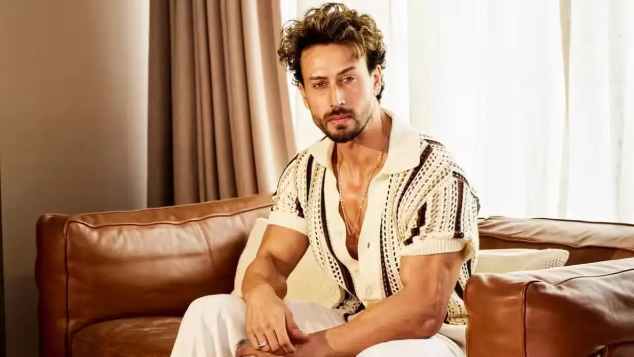 Tiger Shroff ने फायरिंग के 4 दिन बाद बेचा करोड़ों का फ्लैट, 9 करोड़ में हुई डील