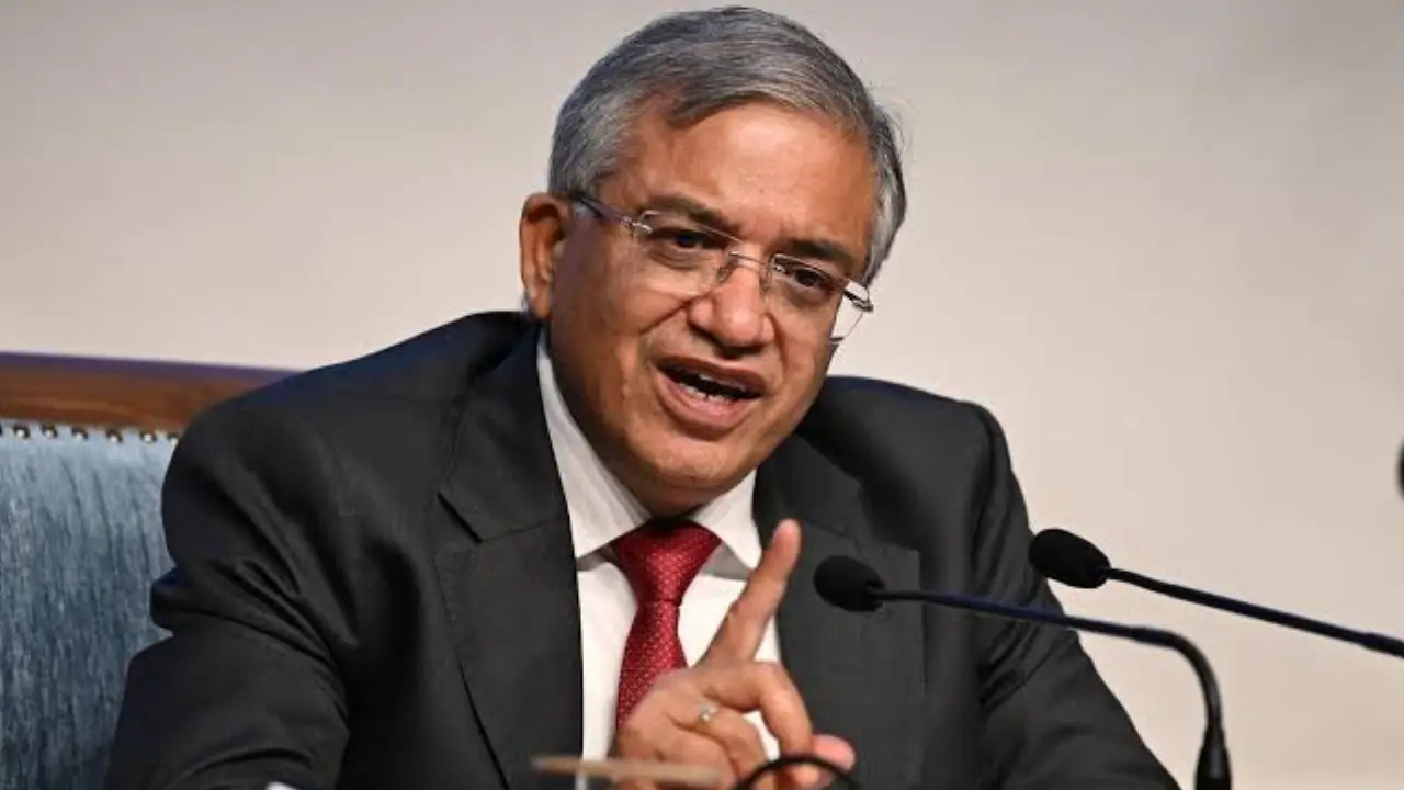 SIR पर Election Commission का SC में जवाब, तीनों आयुक्तों की सहमति से लिए फैसले