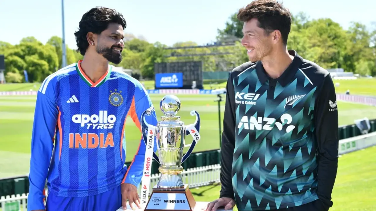 IND vs NZ: तीसरे T20 में भारत ने जीता टॉस, पहले गेंदबाजी का फैसला