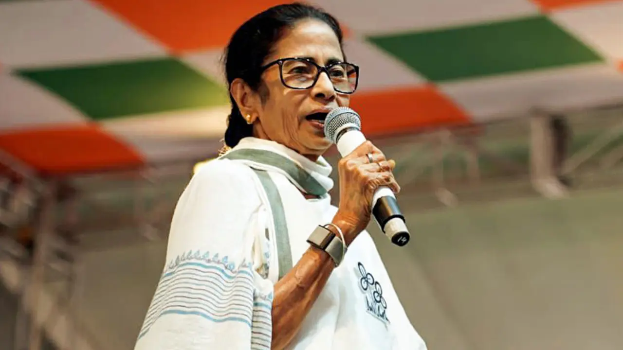 ‘रामलीला मैदान में एकजुट होगा INDIA गठबंधन’, Mamata Banerjee की अपील
