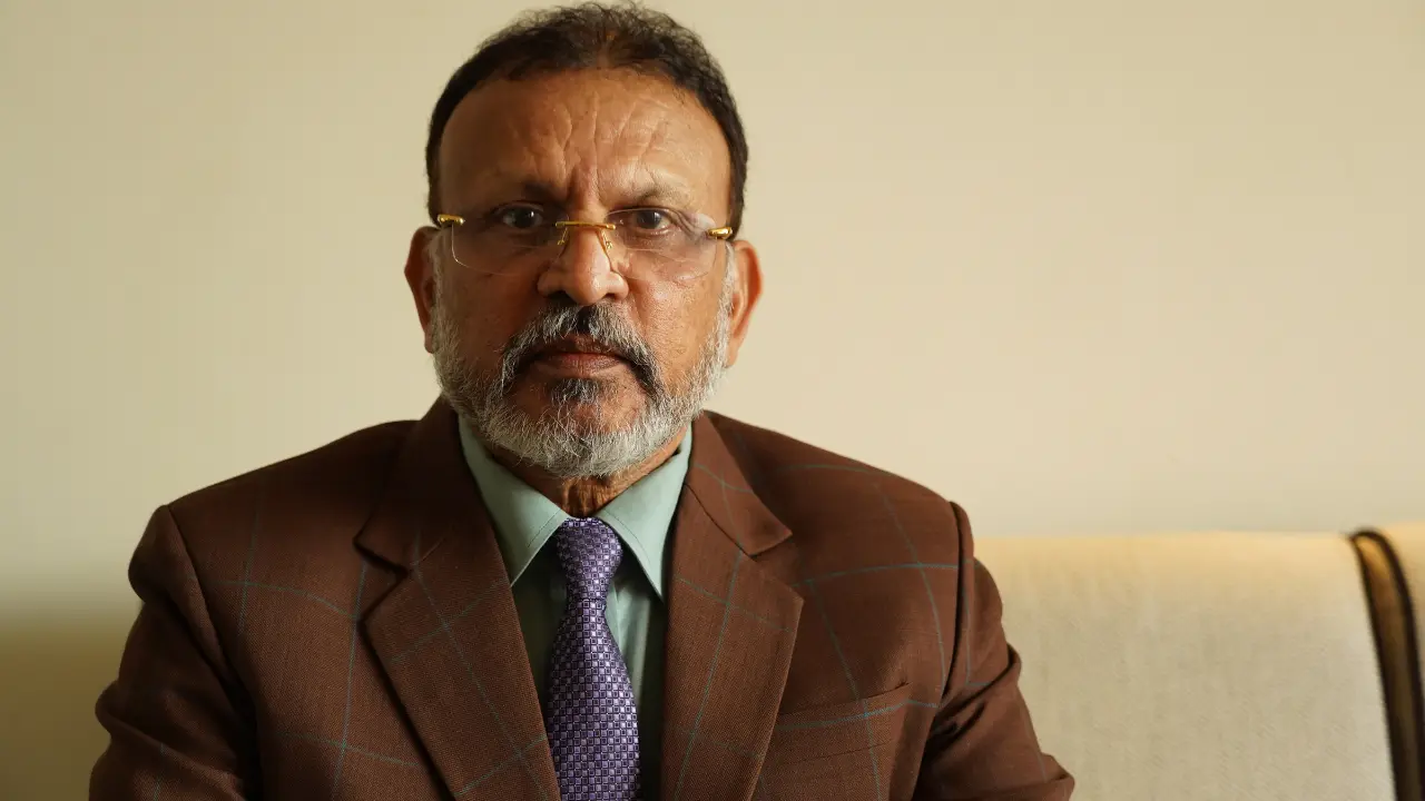 ‘लोकतंत्र है, इसलिए विरोध कर पा रहे हो’, विरोध प्रदर्शन पर बोले Annu Kapoor