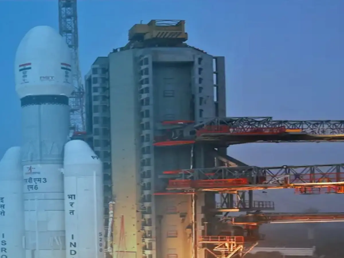 ISRO Recruitment 2026: പിഎച്ച്ഡി ഉണ്ടോ? സയന്റിസ്റ്റ് ആകാം; മികച്ച അവസരവുമായി ISRO